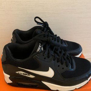 Nike Air Max 90s - Womens size 5